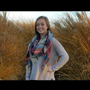 Meet your Posher, Abby